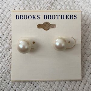 Brooks Brothers pearl earrings!